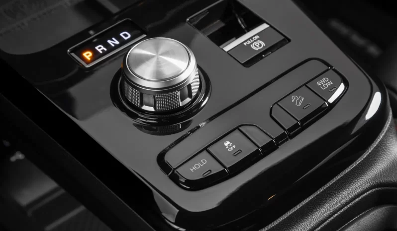 Rampage Laramie Night Edition 2.0L GME  – 0km 58.900.200 lleno