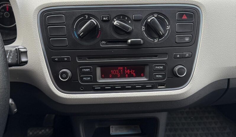 VW – UP! I-Motion 1.0 AT – 110.000Km – 2016 – IMPECABLE lleno