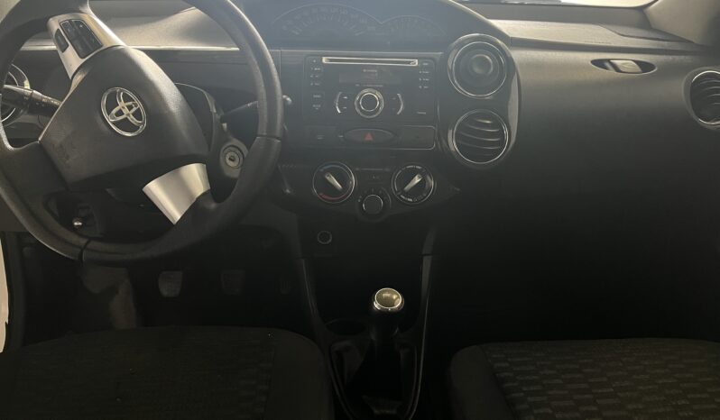 Toyota Etios 1.5 Sedan Xls $14.000.000 lleno