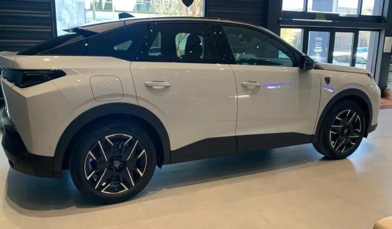 Peugeot 3008 GT AM25 0km $70,520.656 lleno