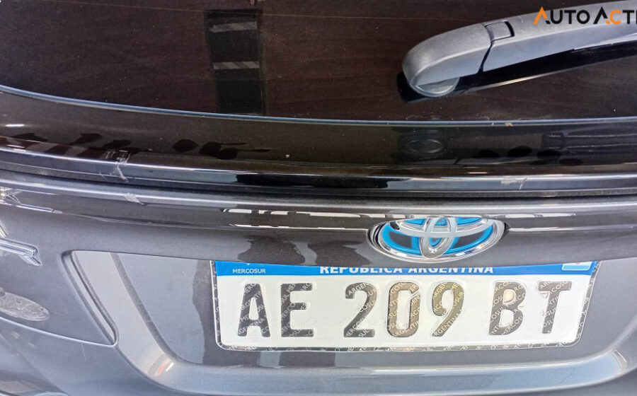 Toyota C-HR HV 1.8 ECVT
