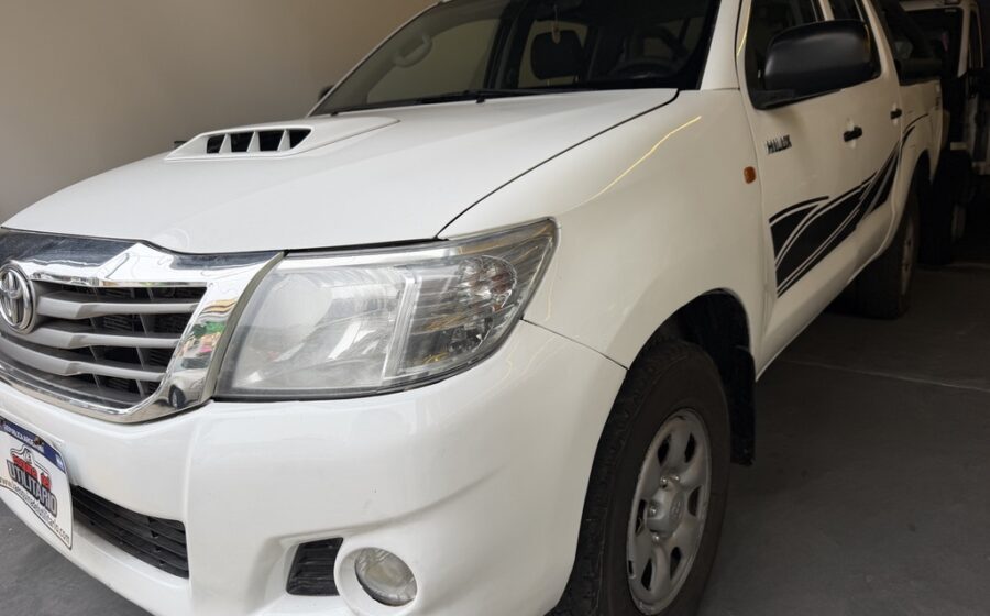 Toyota Hilux DX 4×2