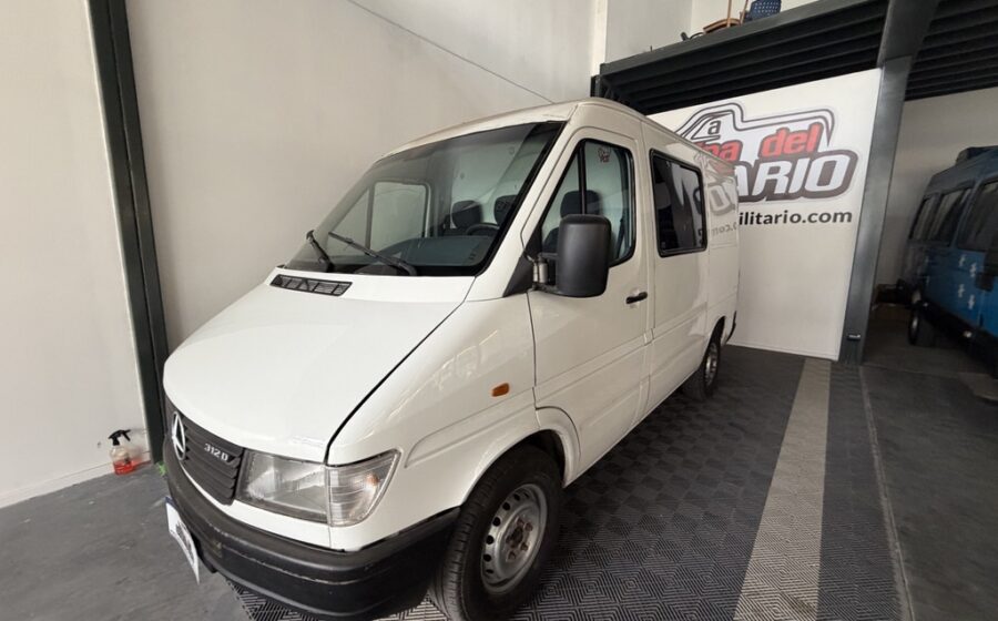 Mercedes Benz Sprinter 312