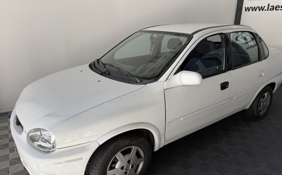 Chevrolet Corsa 1.7 D GL AA